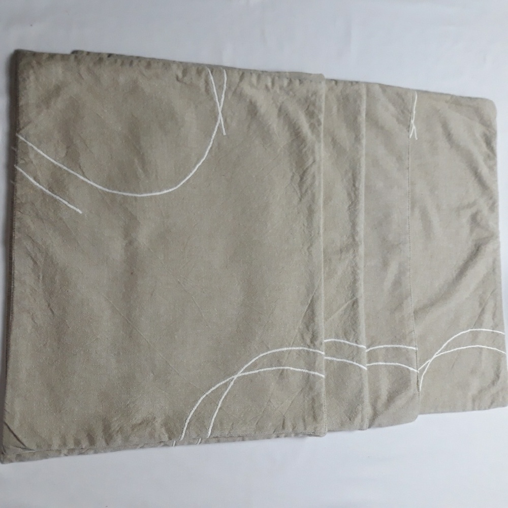 John Rocha Designs 5 Placemats Tan/white